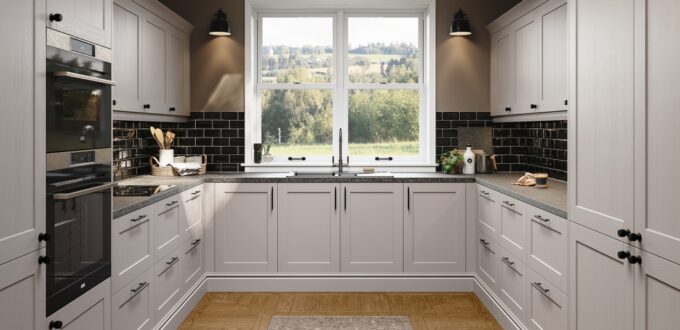 white shaker kitchen doors
